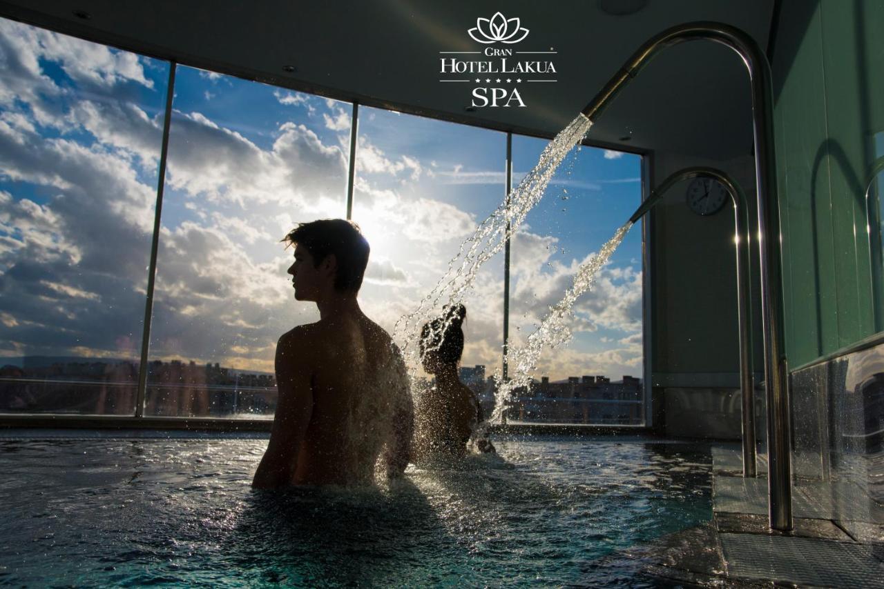 Gran Hotel Lakua Vitoria-Gasteiz Eksteriør billede Spa at Hotel Lacua